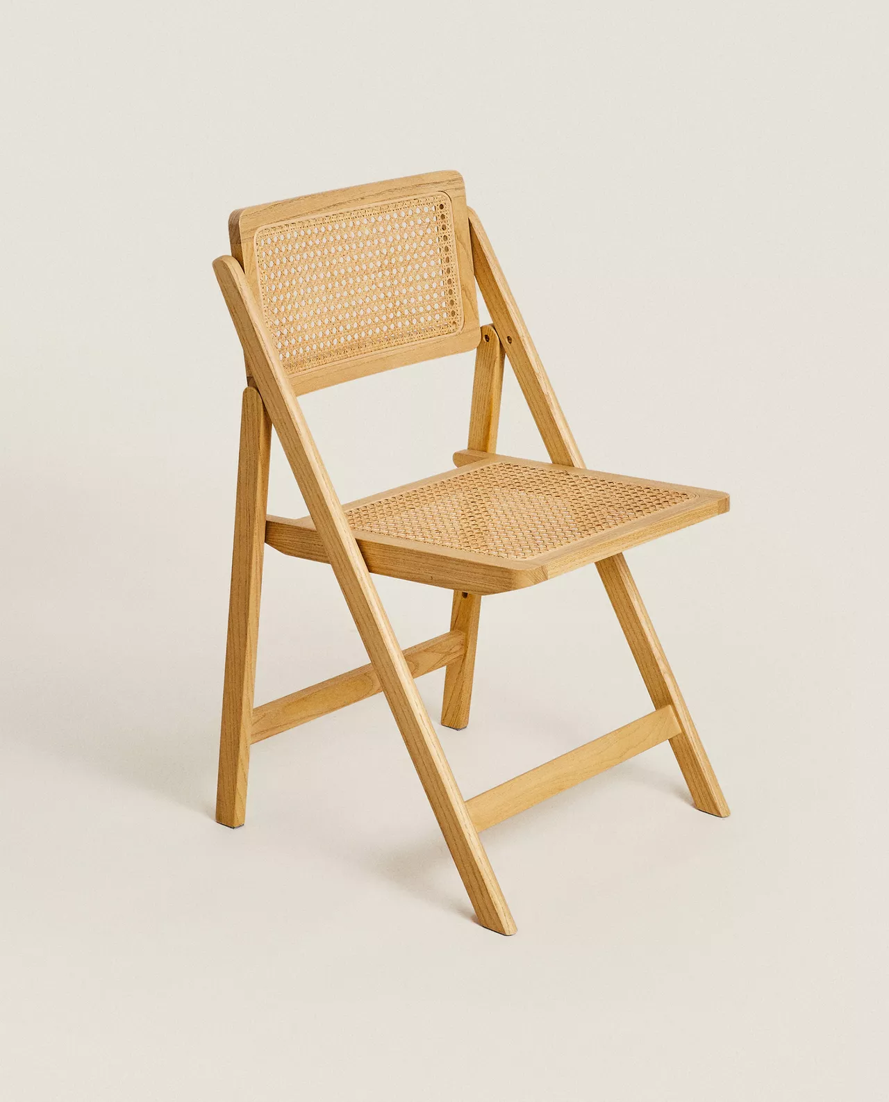 Silla plegable madera y ratán
